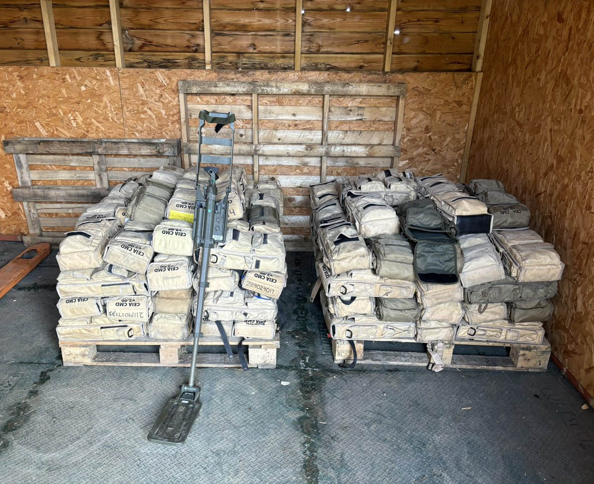 gaz_EOD's tweet image. Fundraiser for combat O2 concentrators, mobile ventilators and Ceia V2 detectors once again as per previous trips .. each of these potential life saving equipments are always needed in Ukraine, and not just a one use or one location item, as many of each item will save countless…