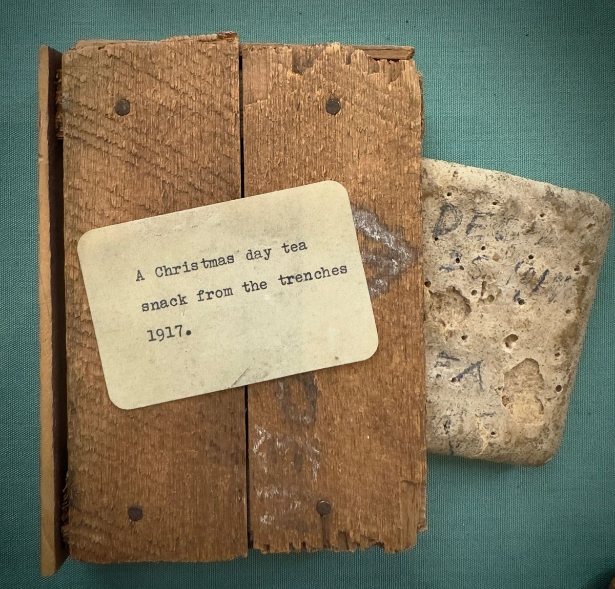 Normandy661944's tweet image. First World War biscuits, Reading Museum (Huntley and Palmer, who made the biscuits, were based in Reading). My photos.