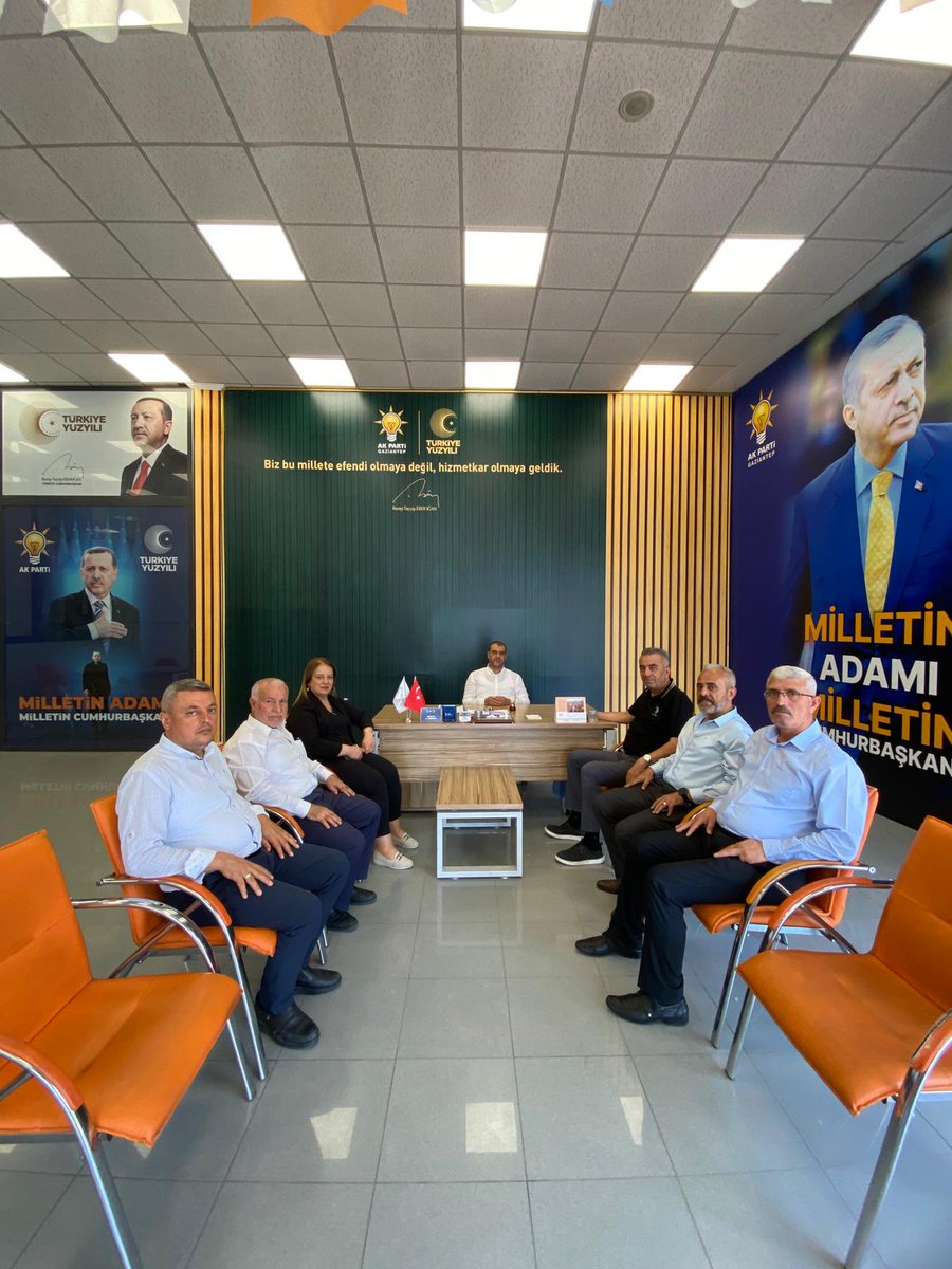 AK Parti Gaziantep (@akpartig_antep) on Twitter photo 📍Bugün AK Parti Gaziantep İl Başkanlığımızda:
Bugün sizleri karşılayacak yol arkadaşlarımız ;
• Nöbetçi İl Yönetim Kurulu Üyemiz <a href="/YusufErdoganmfy/">Yusuf Erdogan</a>
• Nöbetçi İl Yönetim Kurulu Üyemiz <a href="/aysesakar79/">Ayşe Sakar</a>
Çaylarımız, simitlerimiz, kahvelerimiz hazır! Bekleriz.
Soru, görüş ve 📍Bugün AK Parti Gaziantep İl Başkanlığımızda:
Bugün sizleri karşılayacak yol arkadaşlarımız ;
• Nöbetçi İl Yönetim Kurulu Üyemiz <a href="/YusufErdoganmfy/">Yusuf Erdogan</a>
• Nöbetçi İl Yönetim Kurulu Üyemiz <a href="/aysesakar79/">Ayşe Sakar</a>
Çaylarımız, simitlerimiz, kahvelerimiz hazır! Bekleriz.
Soru, görüş ve