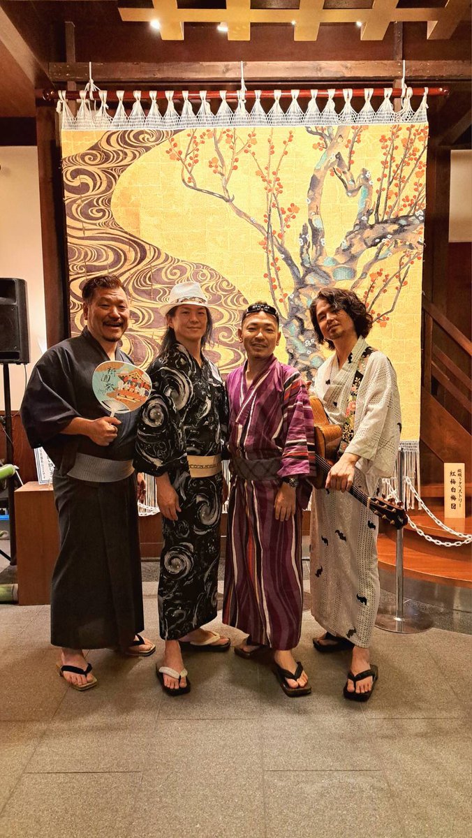 京都2日目。
祇園祭宵山コンサートです✨
18:30/19:30/20:30

19:30、20:30は配信もあります♪
twitcasting.tv/dsc_info/