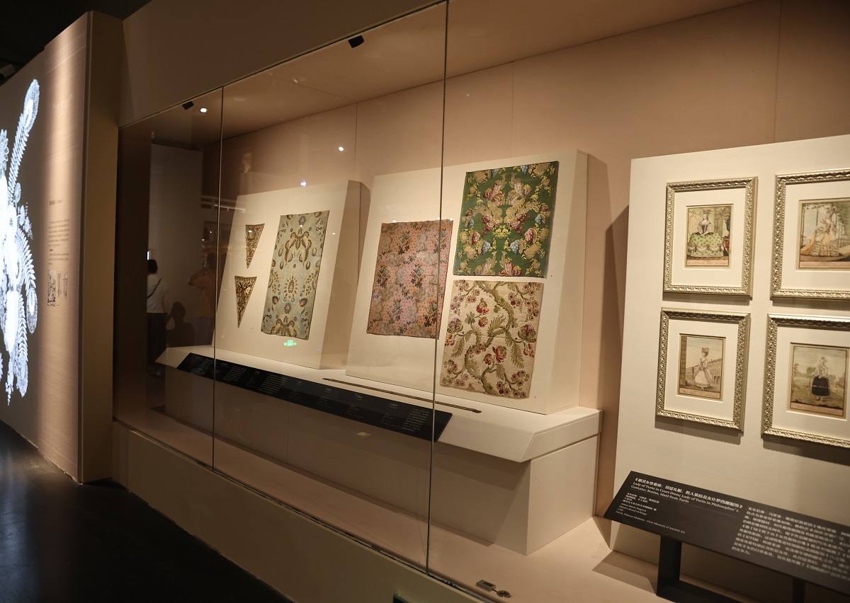 MuseumsChina's tweet image. #Guangdong Museum opened a special exhibition on Tuesday—Crown of Elegance, delving into the court life and art of the Italian Savoy Dynasty in the 18th century. 🥰 The enchanting "Chinoiserie" trend sweeping across Europe is also highlighted. A cultural feast awaits at this…