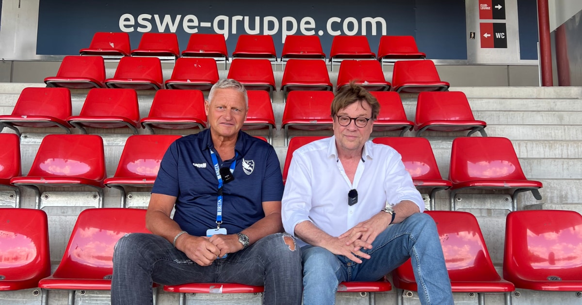 Früherer <a href="/ZDF/">ZDF</a>-Sportjournalist Béla Réthy verstärkt Sport­redaktion von Antenne Wiesbaden. ➡️ radioszene.de/204313/bela-re… #Wiesbaden #ZDF