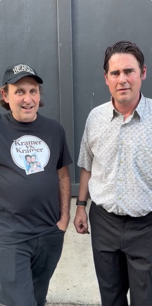 Zombie 2 2 (Updates) (@earvlikes) on Twitter photo 