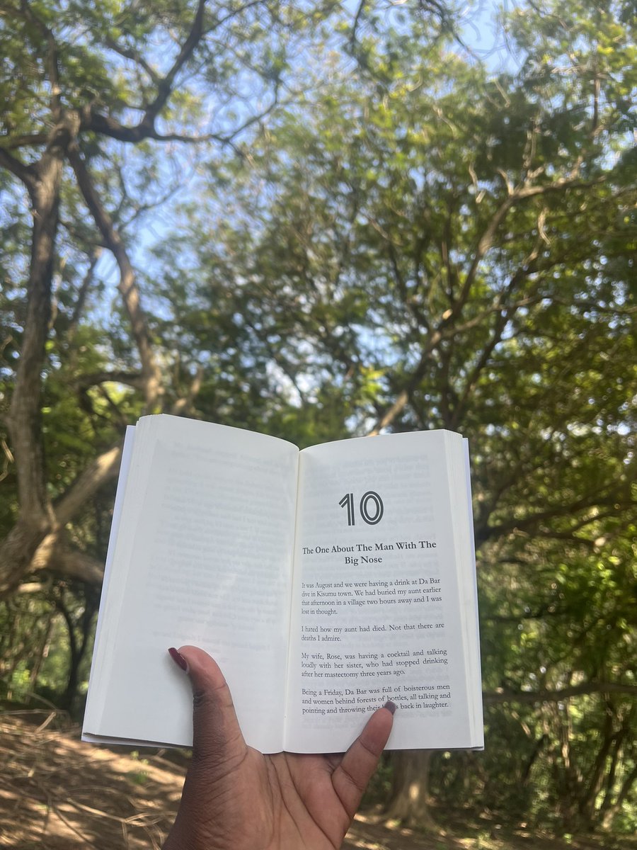 Lokweibevaline's tweet image. Just flipped the page, saw the title and laughed out loud .🤣#UnexpectedReads #BookHumor