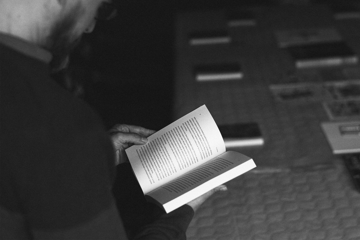 Recentemente, o Conselho de Redação da Clara Corbelhe reuniu-se para preparar as atividades e publicações do próximo curso. 

Estamos nos aproximando ao nosso quinto aniversário, que festejaremos com novidades 💥

Ficai atentas, Caseteiras!