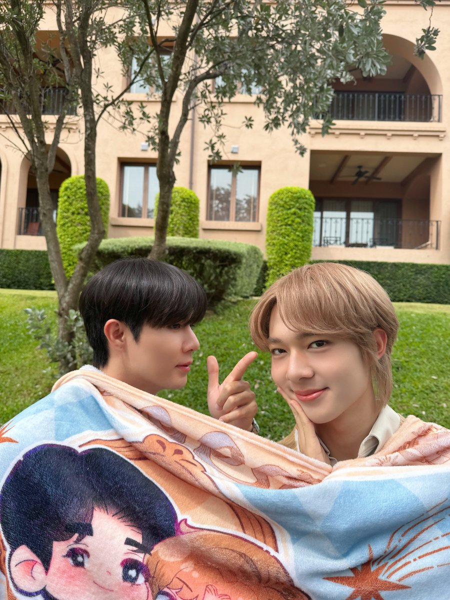 ข้ามฟ้าเคียงเธอ I The Next Prince Series tweet media