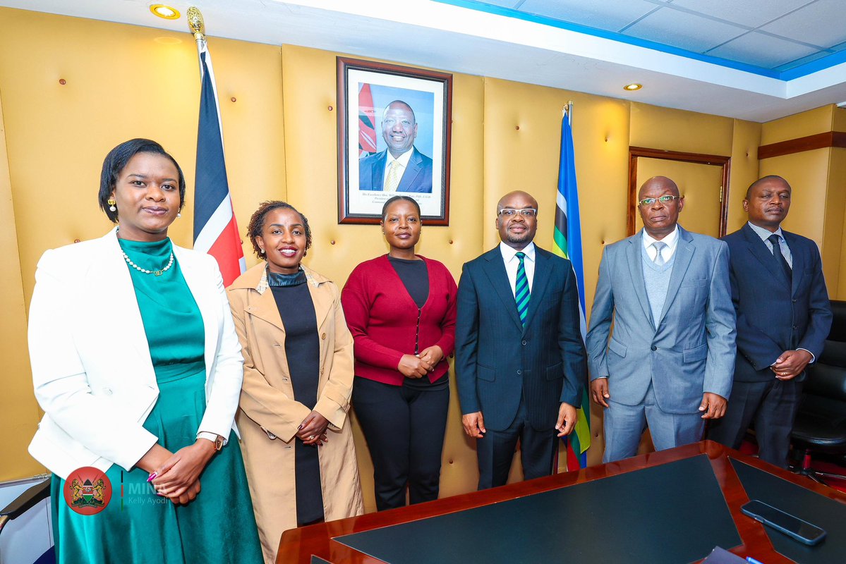 Hosted the leadership of the Kenya Medical Association (KMA), led by CEO Dr. Brenda Obondo, during a courtesy visit and consultative meeting.

Our discussions centered on enhancing the safety and security of health facilities and personnel, particularly during times of civil