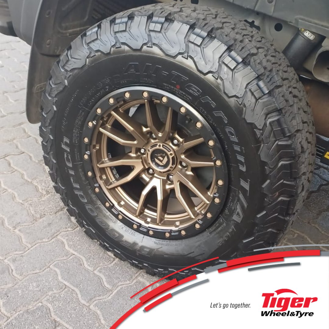 Another happy customer drives out in style.
Fitted. Checked. Good to go.

👀 Keep your eyes on the road — and the wheels.
Yours could be next.

twt.co.za/product-catego…

#TigerWheelnTyre #LetsGoTogether #wheels #alloywheels #WheelCrushWednesday #WCW #WheelieWednesday
