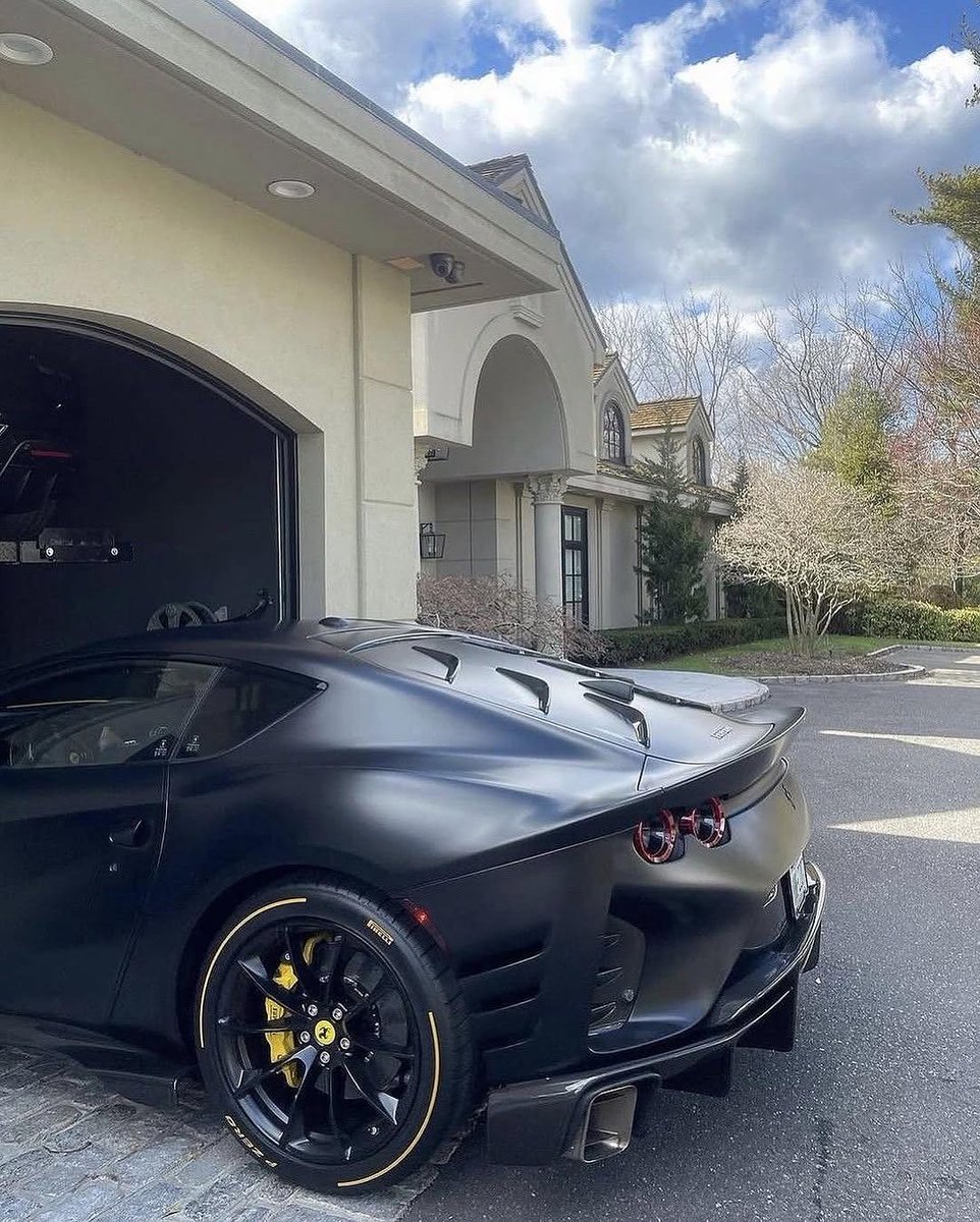 Elite Carsgasm (@elitecargasm) on Twitter photo 