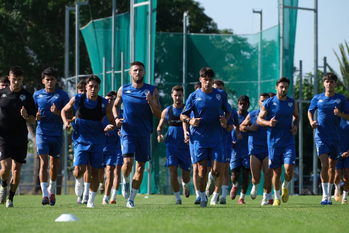 ⚙️ 𝐋𝐚 𝐦𝐚̀𝐪𝐮𝐢𝐧𝐚 𝐣𝐚 𝐞𝐬𝐭𝐚̀ 𝐞𝐧 𝐦𝐚𝐫𝐱𝐚! 🏃

#AMQM