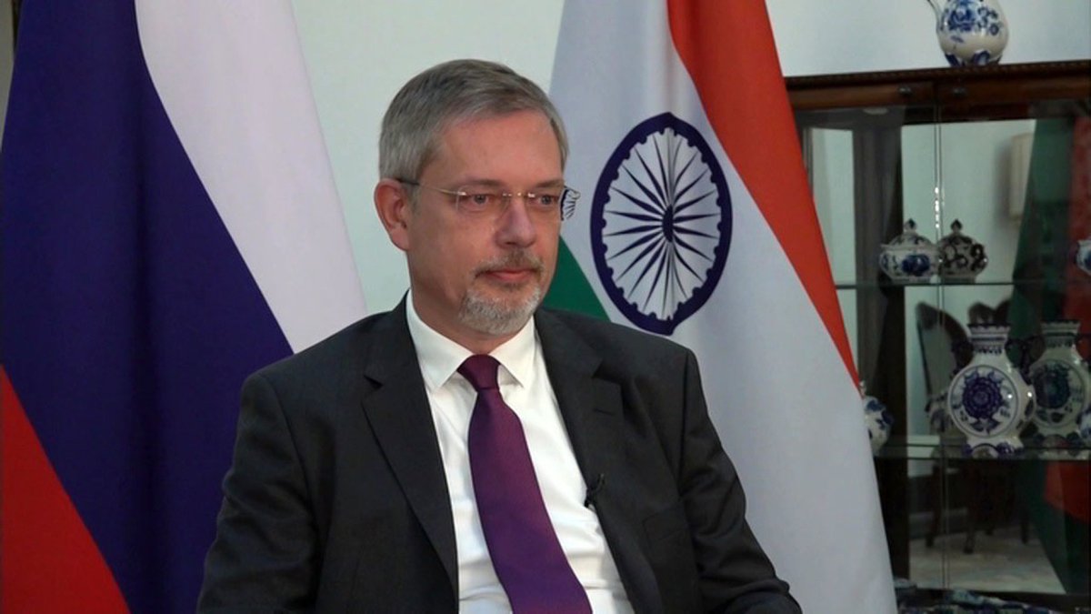 🚨🇮🇳🇷🇺INDIA &amp; RUSSIA LINKING PAYMENT SYSTEMS – Amb Denis Alipov 

Talks underway to CONNECT card networks &amp; financial messaging systems.

💥 85% of bilateral trade now in national currencies.