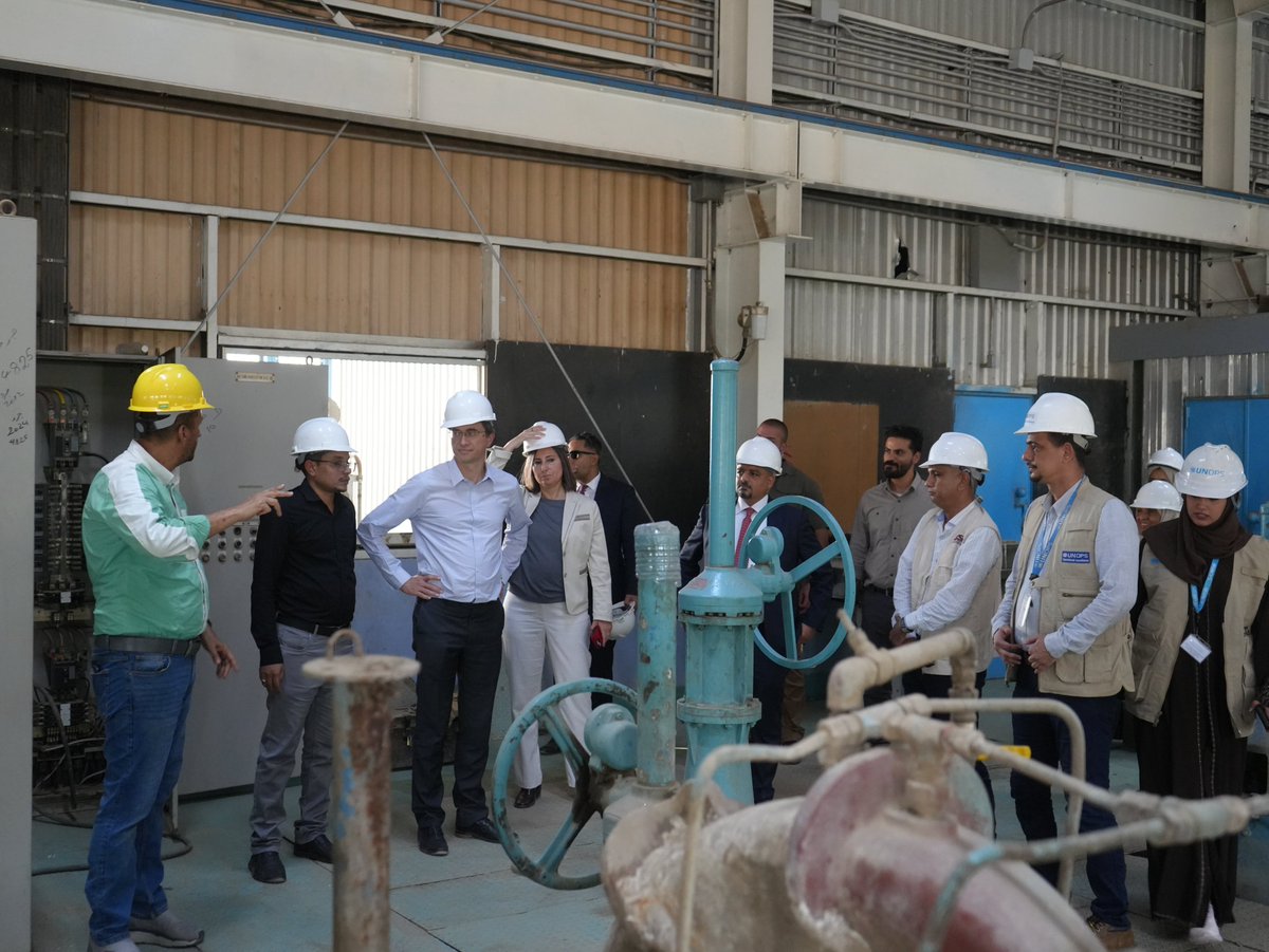 UNOPSMiddleEast's tweet image. A high-level delegation from @WBG_IDA visited the Isthmus #water pumping station in #Aden.
The rehabilitation is part of the World Bank-funded Yemen Integrated Urban Services Emergency Project (YIUSEP II) implemented by @UNOPS, aiming to restore water supply in #Aden, Yemen🇾🇪