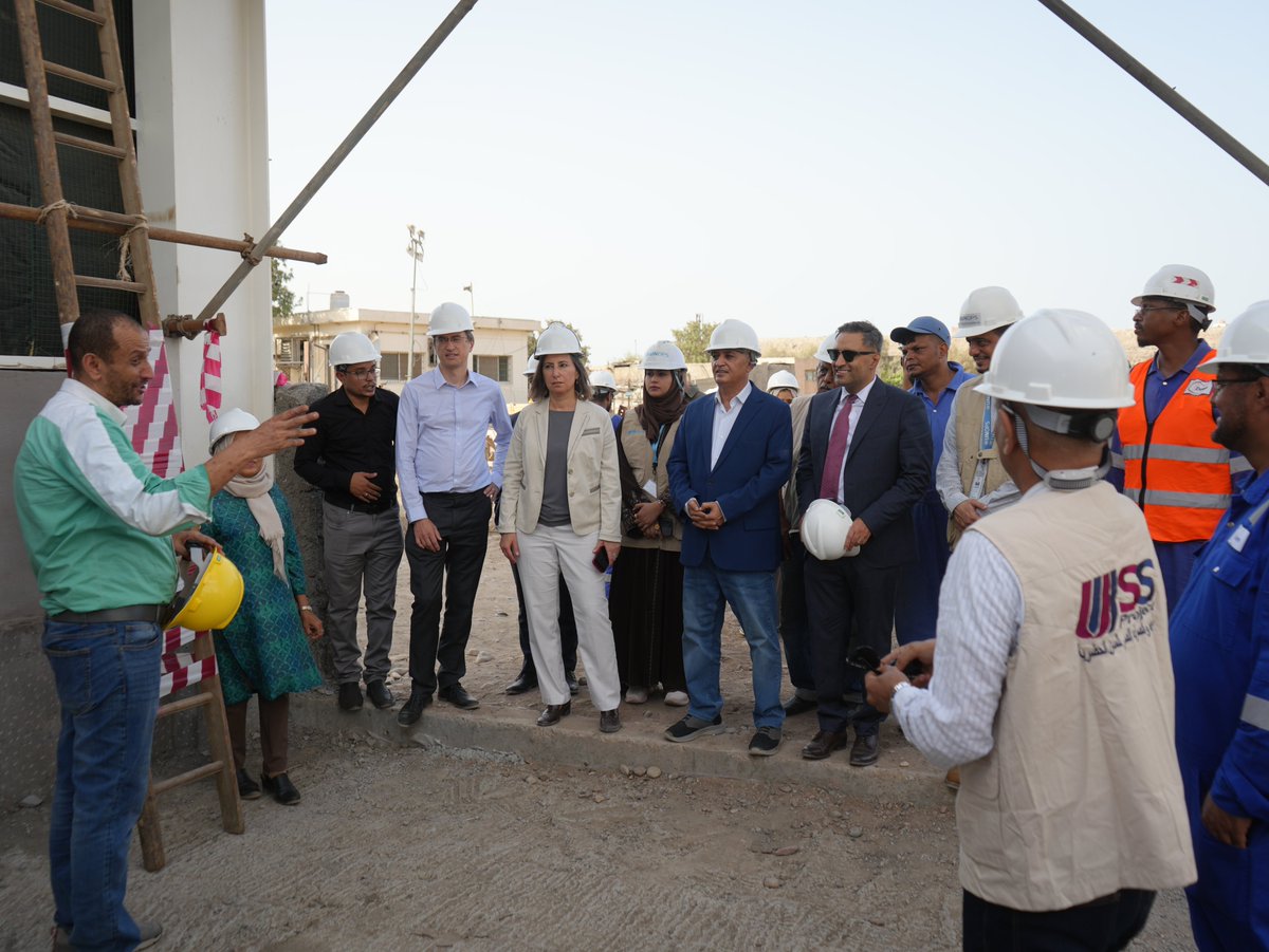 UNOPSMiddleEast's tweet image. A high-level delegation from @WBG_IDA visited the Isthmus #water pumping station in #Aden.
The rehabilitation is part of the World Bank-funded Yemen Integrated Urban Services Emergency Project (YIUSEP II) implemented by @UNOPS, aiming to restore water supply in #Aden, Yemen🇾🇪