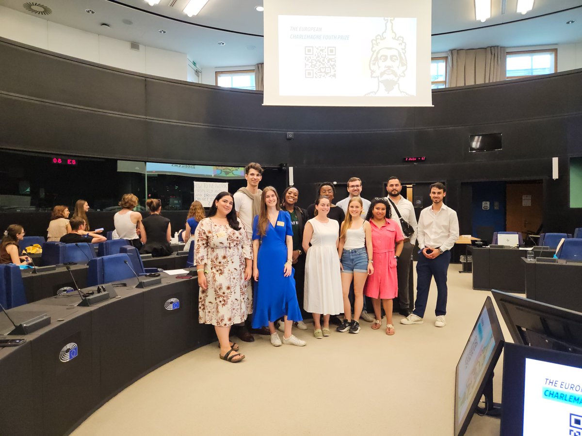 Youthmakers Hub (@youthmakershub) on Twitter photo On June 13 & 14, Youthmakers Hub took part in the <a href="/Europarl_EYE/">European Youth Event</a> in Strasbourg, as part of the <a href="/ECYPalumni/">Charlemagne Youth Alumni</a> network! YMH led dynamic sessions on marketing and digitalization, equipping young leaders with the tools to navigate the digital world. 🌍
#EYE2025 #YouthmakersHub On June 13 & 14, Youthmakers Hub took part in the <a href="/Europarl_EYE/">European Youth Event</a> in Strasbourg, as part of the <a href="/ECYPalumni/">Charlemagne Youth Alumni</a> network! YMH led dynamic sessions on marketing and digitalization, equipping young leaders with the tools to navigate the digital world. 🌍
#EYE2025 #YouthmakersHub
