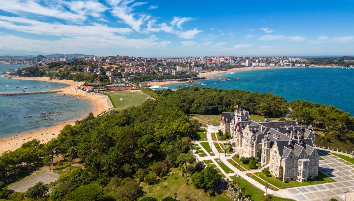 📸 Consulta aquí la galería multimedia de nuestro curso de verano 'Desigualdades sociales en el mundo de hoy' en la <a href="/UIMP/">UIMP</a> en Santander.

👉 tinyurl.com/yvrxwm7p