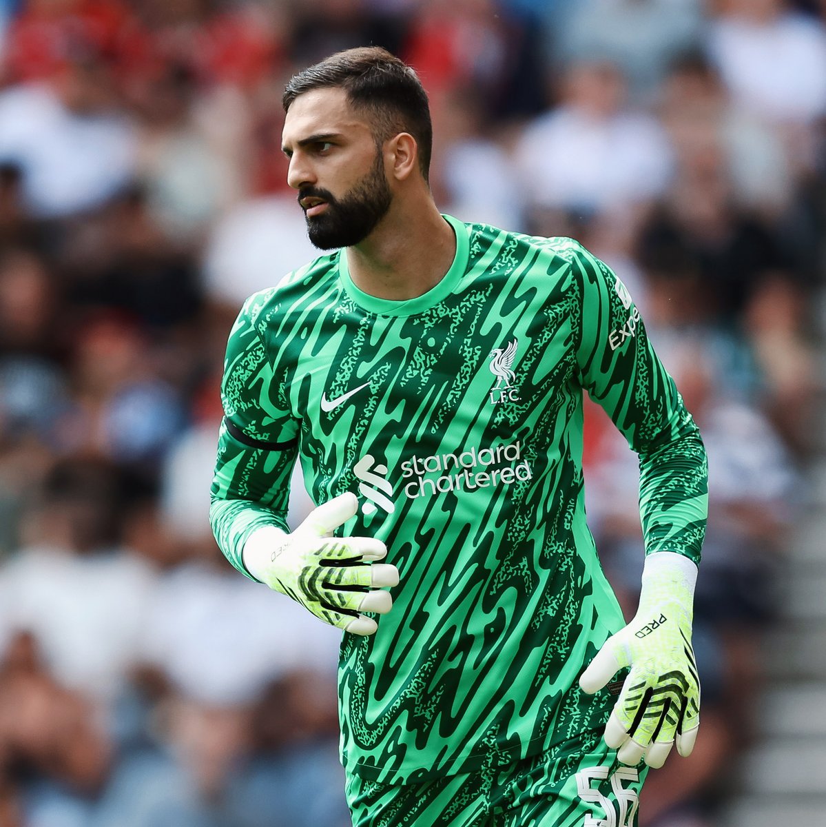 LFC's tweet photo. Willy Sagnol, the head coach of Georgia's national team, believes Giorgi Mamardashvili's arrival at Liverpool can have a transformative effect in the goalkeeper's homeland 🇬🇪
