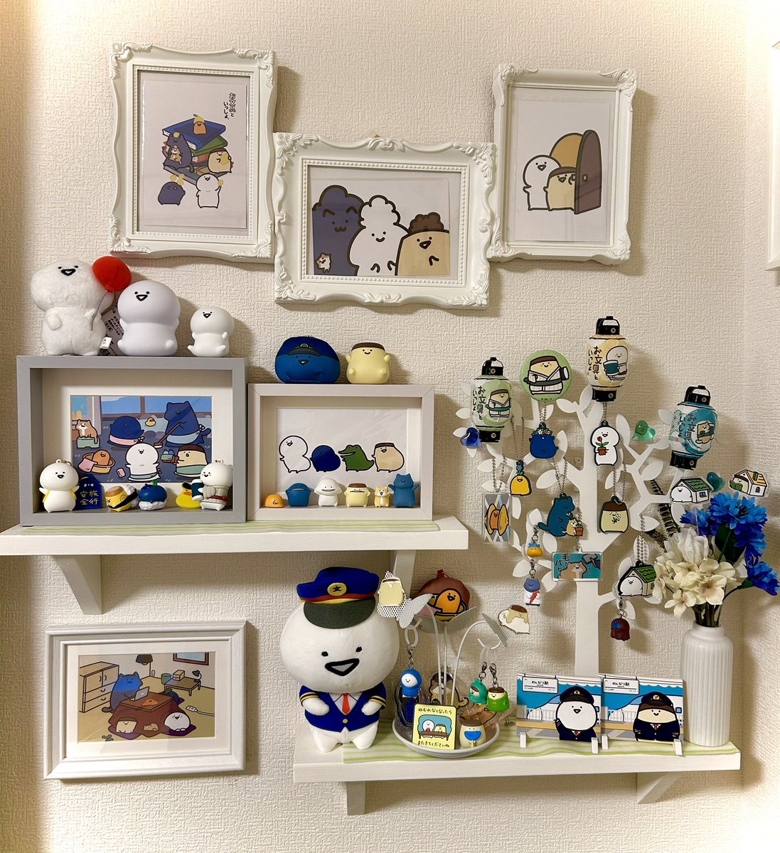 purinsan0202's tweet image. うちのおぶ棚をチラリと👀
こんなおぶ棚が家の中に点在しております
家族にはまた増えた？と呆れられてるけど
しあわせだし癒されるから、ねぇ…