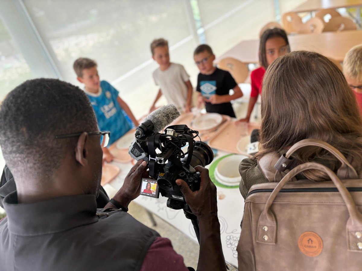 Plaisir de recevoir les équipes de France 3 venues mettre en lumière l’obtention par Malaunay des 5 étoiles au label TETE, Territoire Engagé pour la Transition Énergétique. 1ere ville de France de -de 20000 habitants 😊 <a href="/ademe/">ADEME</a> <a href="/afpfr/">Agence France-Presse</a> <a href="/ici_officiel/">ICI</a> <a href="/Ecologie_Gouv/">Min. Ecologie Territoire Transports Ville Logement</a>