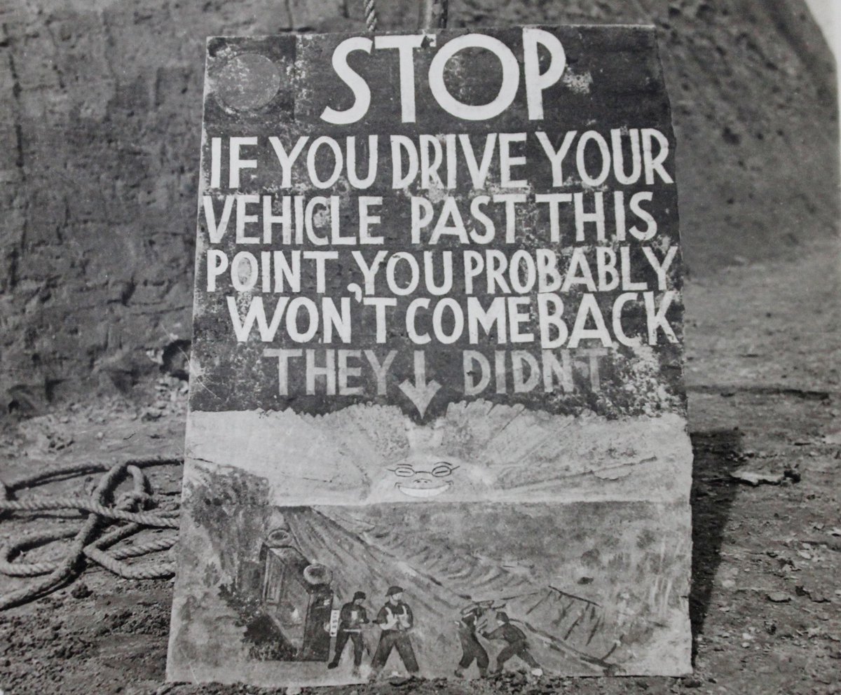 jai_samota's tweet image. An interesting board from 1962 when the work on Srinagar - Leh Highway was ongoing.