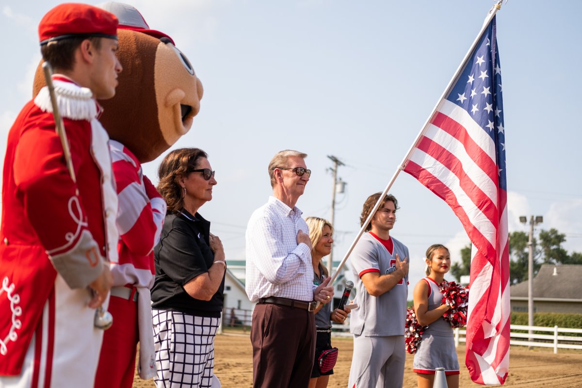 OhioStatePres's tweet image. Lynda and I want to wish the entire Buckeye community a safe, relaxing and fun Independence Day! We can’t wait to see our students, faculty and staff on campus again soon.