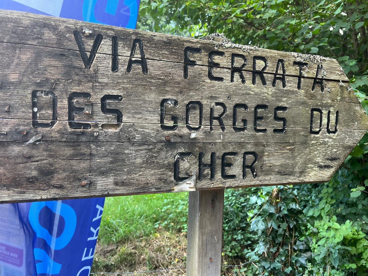 Claude RIBOULET (@claude_riboulet) on Twitter photo #sports Prêt à escalader le site naturel d’escalade de Lignerolles et de se challenger sur la Via Ferrata des Gorges du Cher ? <a href="/Allierdpt/">Allier Département</a> accompagne la pratique sportive de pleine nature #sports Prêt à escalader le site naturel d’escalade de Lignerolles et de se challenger sur la Via Ferrata des Gorges du Cher ? <a href="/Allierdpt/">Allier Département</a> accompagne la pratique sportive de pleine nature