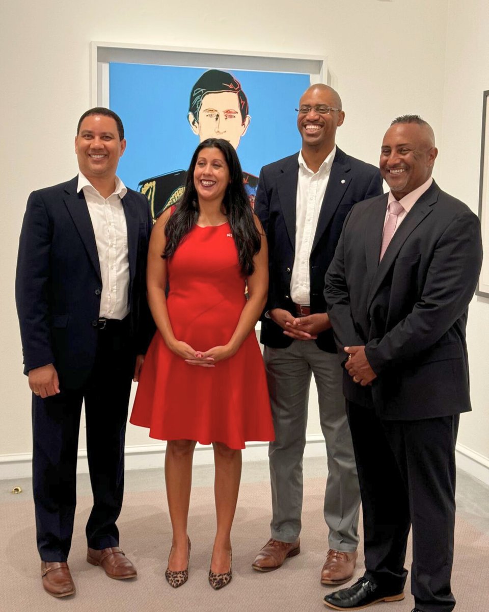 Last night, we were honoured to join U.S. Consul General Antoinette Hurtado in celebration of the longstanding friendship between Bermuda and the United States.

Happy Independence Day to our American friends and neighbours. 🇺🇸