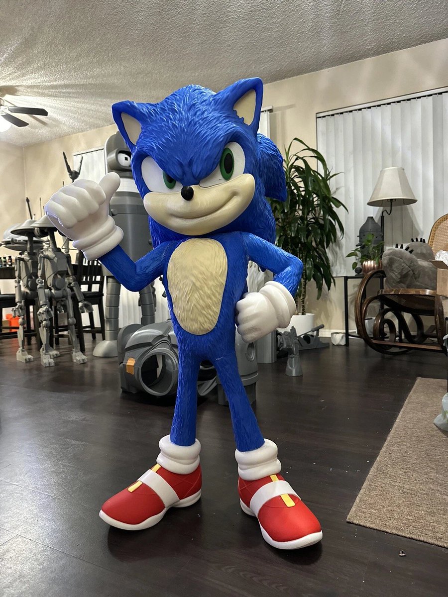 FrackDeals's tweet image. Ebay user &quot;thepoor1&quot; has added Movie Tails to their set of life-sized 3D printed Sonic the Hedgehog statues:

bit.ly/44fT7SH

#ebaypartner