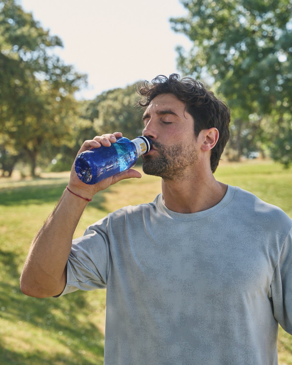 Esa sensación de "no doy más"... a veces no es estrés, es falta de magnesio.​

Una buena hidratación puede devolverte la calma que estás buscando.​

¿Y tú cómo haces una pausa cuando todo te sobrepasa?