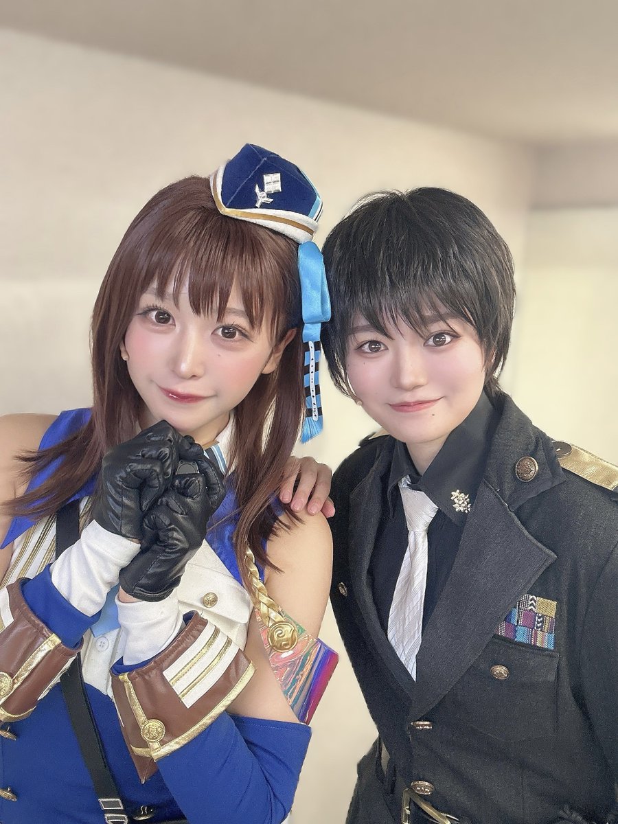 本日も #ニケステ 2公演!!
ご来場ありがとうございました♡

指揮官役のいくみん こと中野郁海ちゃんと💫

いくみんの演じる指揮官さまは
本当に優しくて覚悟も勇気もカッコよくて、頭もよくて、たまにお茶目で
すばらしいって言葉じゃ足りないくらい
毎公演 すばらしいんです🥺

演じるいくみんの人柄が指揮官様に出てる！
ニケステはいくみんあってこそ..!!

ラブなので オタクみたいなデコレーション作ってみちゃったね💭♡ (˶ ̇ ̵ ̇˶ )へへ

あっという間に明日明後日で残り4公演です!

毎公演 噛み締めて残りも演じたいと思います!
明日もあさっても、劇場でお待ちしております✨