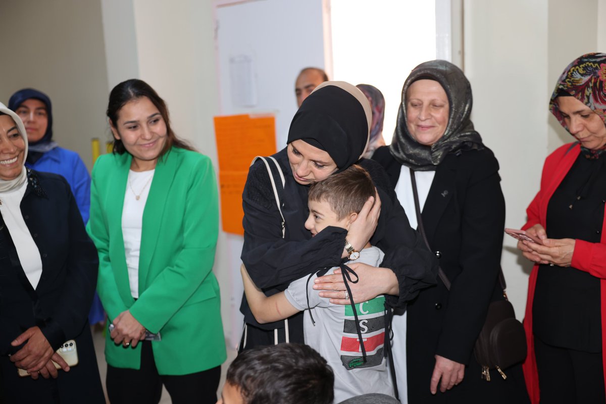 📍Şahinbey Çovuk Evleri Sitesi 

Genel Merkez Sosyal Politikalar Başkan Yardımcımız, Bölge Koordinatörümüz Sayın Aişe Nur Nacar, İl Sosyal Politikalar Başkanımız Sayın Hasan Hüseyin Altunova, Aile ve Sosyal Hizmetler İl Müdürümüz Sayın Umut Zeybek, ve Birim Başkan Yardımcılarımız