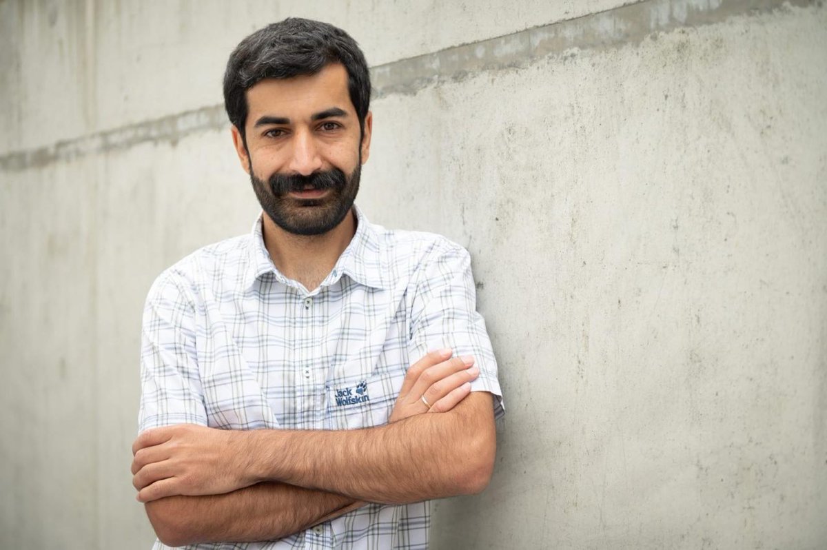 Aralarında derneğimizin de olduğu 43 kuruluştan gazeteci Nedim Türfent hakkında çıkarılan yakalama kararına ortak tepki ;

Türfent'i ifade özgürlüğü kapsamındaki eylemleri ve gazetecilik faaliyetleri nedeniyle hedef alan bu yakalama kararının çıkarılmasını kınıyoruz. Bu  yakalama