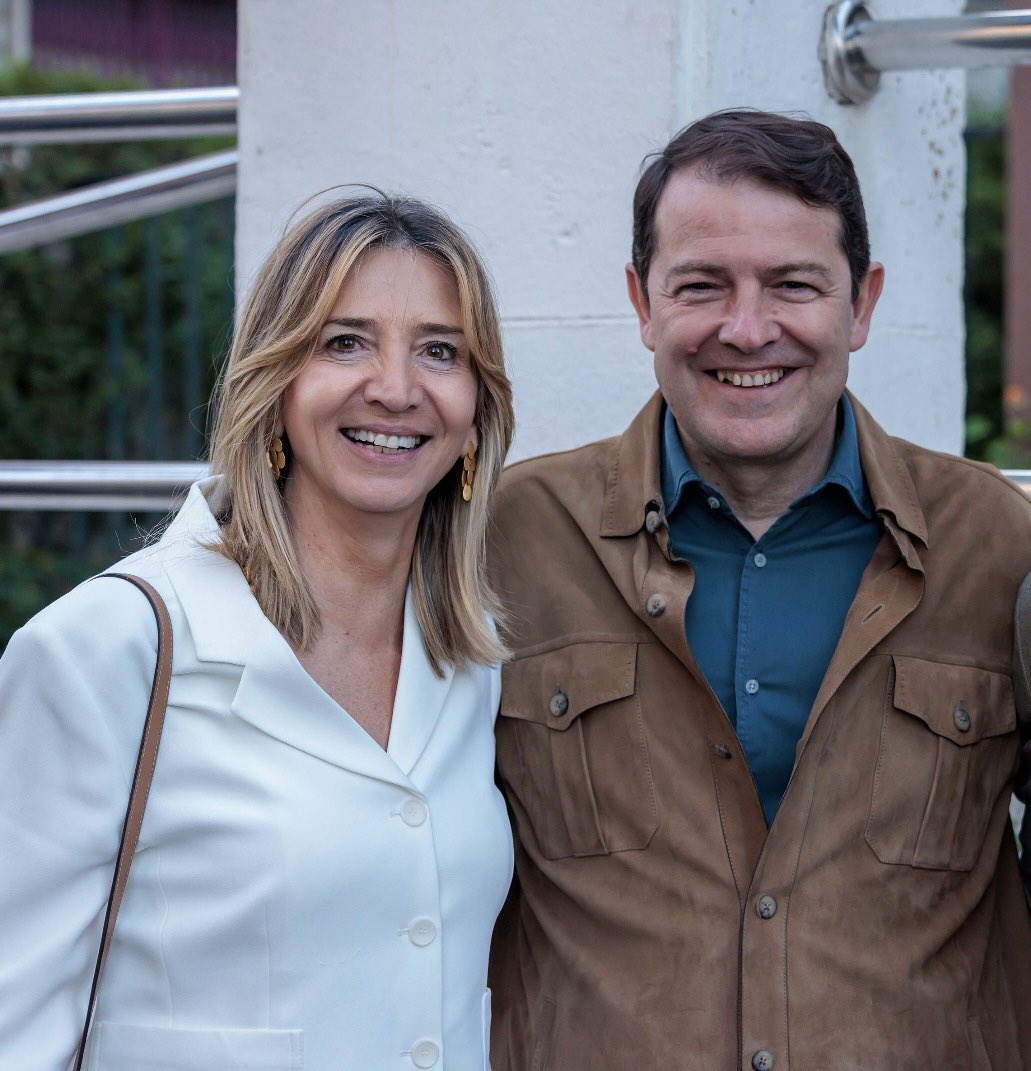 ¡Enhorabuena <a href="/AliciaGarcia_Av/">Alicia García</a>! Tu confirmación como portavoz del <a href="/PPSenado/">PP Senado</a> nos llena de orgullo. 

Hoy celebramos que dos mujeres de #CyL, con talento, valientes y comprometidas, lideran la voz del <a href="/ppopular/">Partido Popular</a> en las Cámaras. Una decisión muy acertada de <a href="/NunezFeijoo/">Alberto Núñez Feijóo</a>

¡#OrgulloCyL!