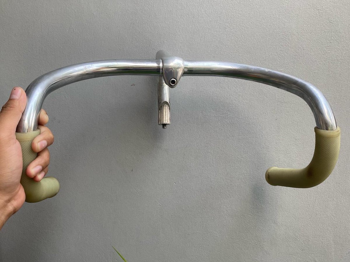LittleGear_'s tweet photo. WTS Barset Nitto Jaguar 100 NJS &amp; Trackbar B123 NJS include grip
Used, good condition 

1,2jt

#fnfjb https://t.co/0lHrXTx179