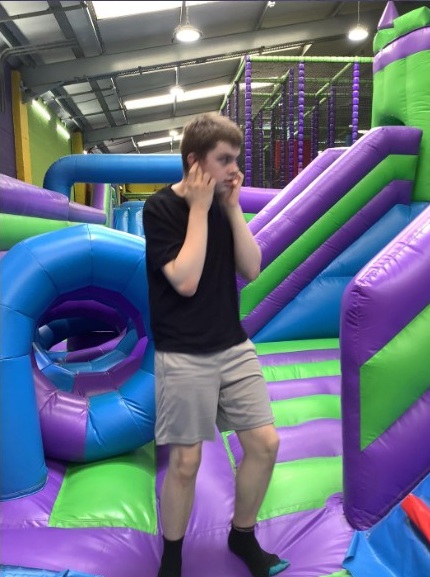 4H enjoyed their reward trip to Bounce Mania and Pizza Hut. We had lots of fun bouncing on the inflatables and going down the slides and then indulged in an all you can eat buffet, salad, pizzas and ice cream! It’s our last trip together as we move onto our new colleges.