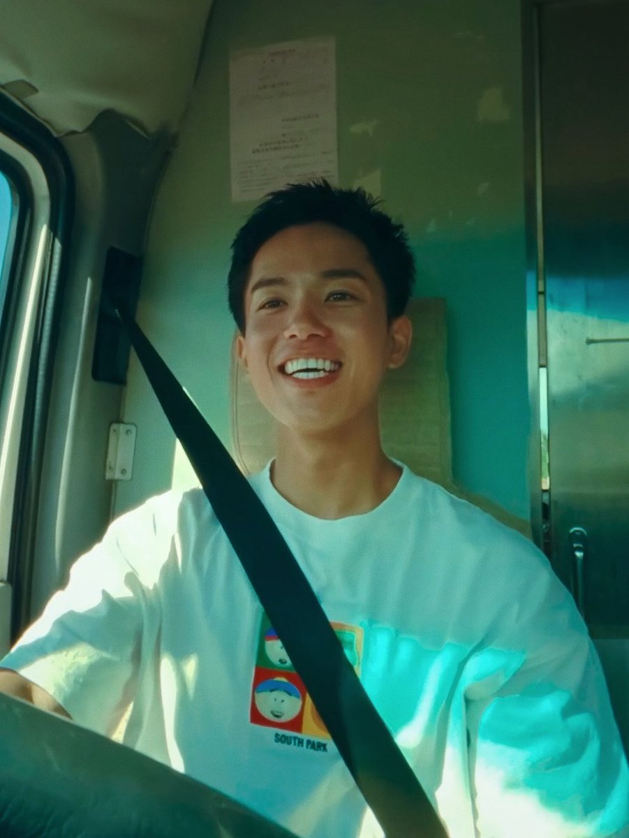 KanShuaige518's tweet photo. Happy Friday!!!🥂🩵✨
Daily handsome Kazuto when driving in The Boyfriend.😎🛻🤘🏼
Man with big machine, he’s one steady driver!🔥3🔥
He loves to work.☀️
#kazuto #theboyfriend #brewtiful #driverlife #handy #handsomeman #stylish #coolvibes #カズト #セクシー https://t.co/1MRwaROF6a