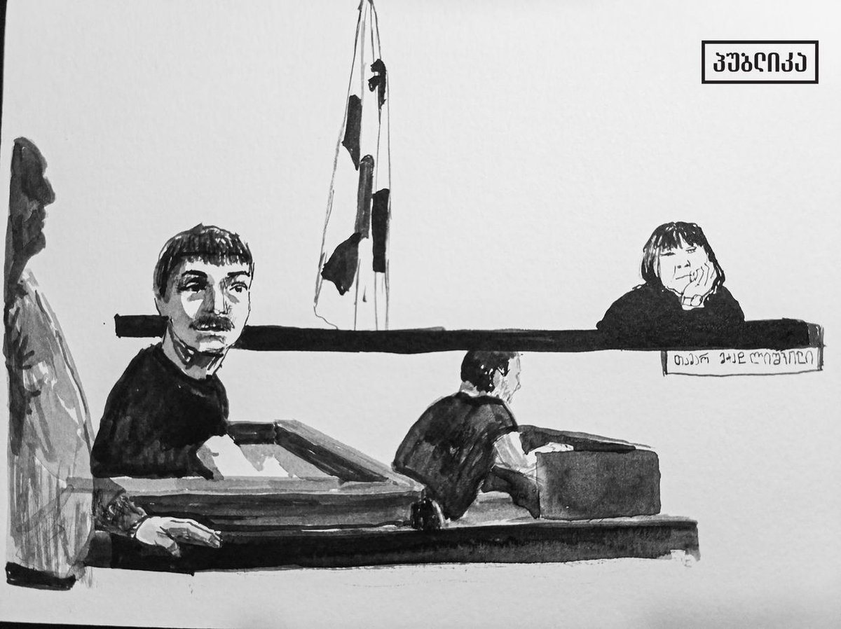 In the middle of the hearing, a Publika journalist brought the first sketch from the hearing into the hall and asked his colleague and me to help digitilise the drawing. To avoid the court bailiff’s anger over taking photos even with phones in the hall, we had to go to the