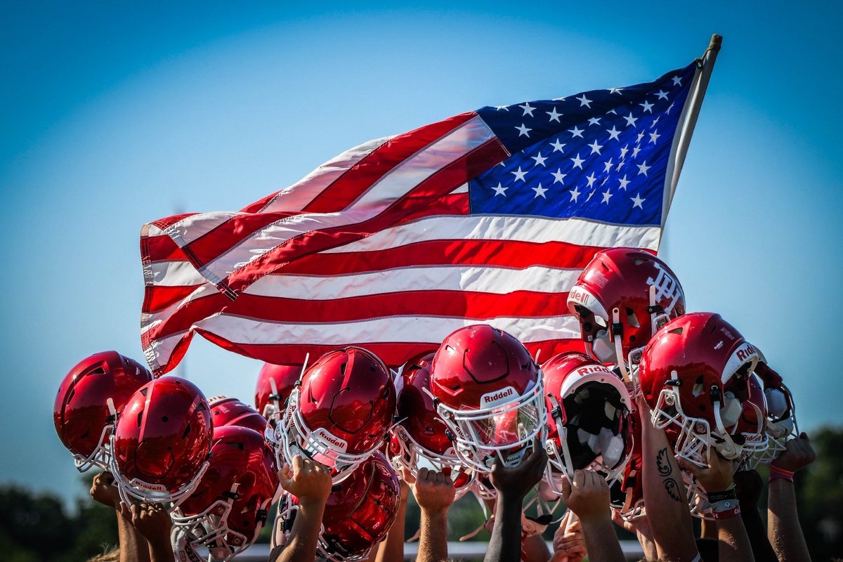 DixieHeightsFB's tweet image. Happy 4th of July!