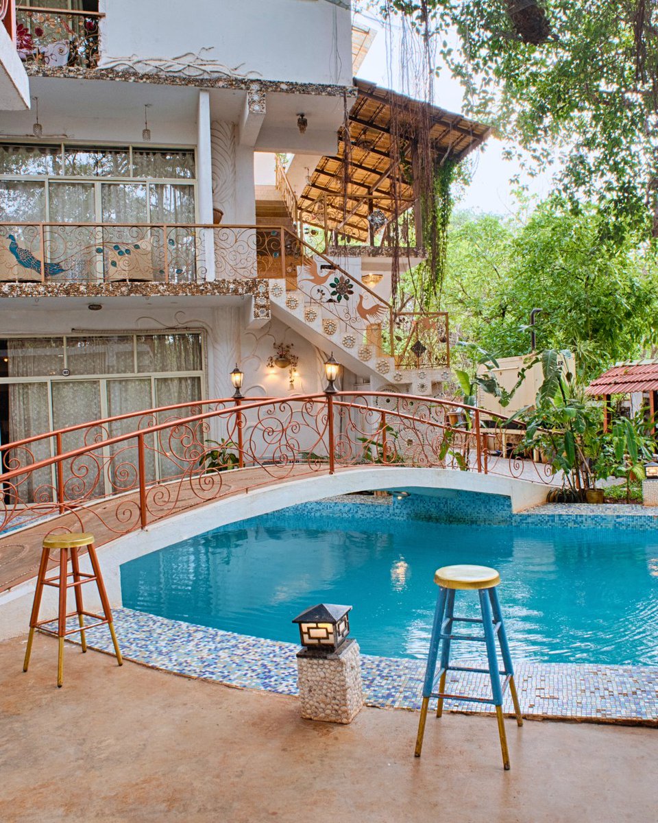 HomeyHuts's tweet photo. Viva Vagator Villa – 8BHK Luxury Stay in Goa
Unwind at this villa with a private pool &amp; terrace bar, just 2 mins from Vagator Beach—perfect for parties, groups &amp; family getaways.
📱Book now: https://t.co/9yGW2XukDr
📞WhatsApp: +91 6301228891
#Homeyhuts #GoaVilla #LuxuryStayGoa https://t.co/V8OW3vQzbx