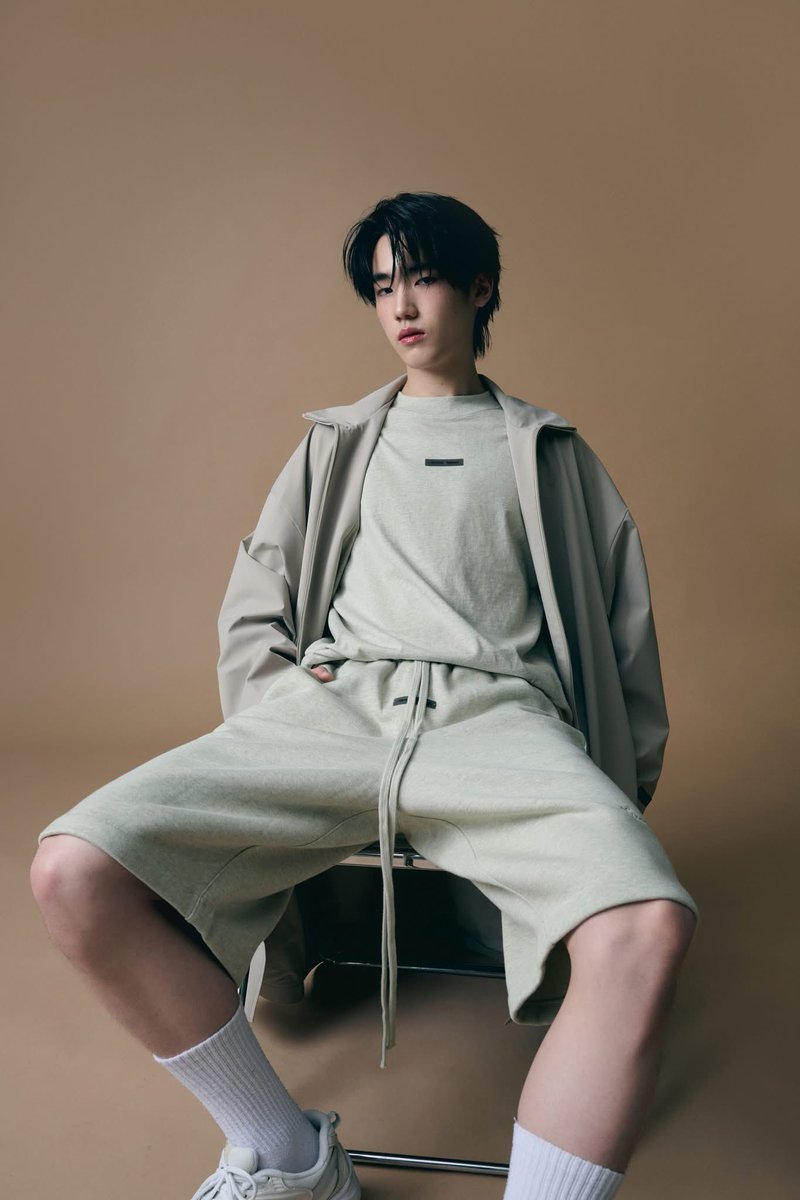 IDEAZONETIMER's tweet photo. ยิ่งโตยิ่งหล่อ ยิ่งเข้ม
DNA บ้านนี้สุดยอด
พี่ธนัชคะ ❤️🔥
#PEEMTANAT
#UNLOCKMEN
#FEAROFGODESSENTIALS
#CLUB21THAILAND https://t.co/CXt0qICLBO