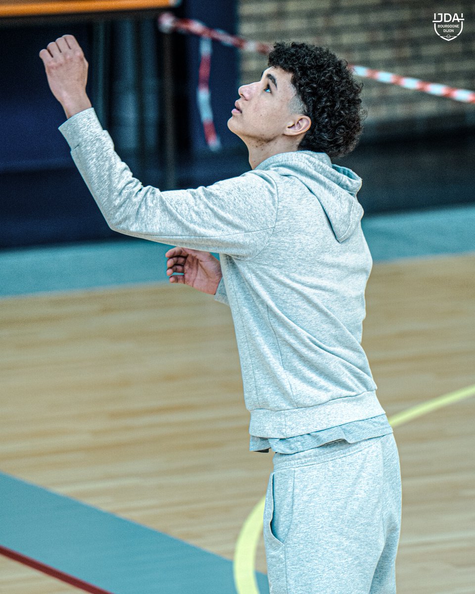 𝗬𝗘𝗘𝗘𝗘𝗘𝗘𝗘𝗔𝗛𝗛𝗛 ! 𝗙𝗲́𝗹𝗶𝗰𝗶𝘁𝗮𝘁𝗶𝗼𝗻𝘀 𝗮̀ 𝗻𝗼𝘀 𝗯𝗮𝗰𝗵𝗲𝗹𝗶𝗲𝗿𝘀 ! 🥳

✅ Emrys : admis
✅ Tom : admis mention bien
✅ Nohan : admis mention assez bien

Bravo les gars ! 🤩

#MyJDA #JDAFamily