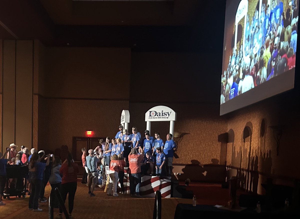 DaisyRifles's tweet image. Good morning on this fine Independence Day! We wrapped the Daisy Nationals last night with South Dakota taking home most of the medals. Top three teams were from the Mount Rushmore State, with Roberts County taking the Gold. (Sorry for the crappy pic - I took it from stage.)
