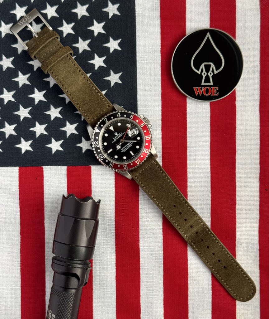 watchesofespion's tweet image. Happy 4th of July. What’s everyone wearing today?

These are tools I will be making memories with. One for the beach and other for the fireworks. 

I love this country. Put your phone down, go outside, enjoy it.

-W.O.E.