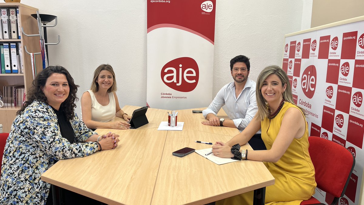 AJE Cordoba (@ajecordoba) on Twitter photo Nos reunimos con <a href="/aespejoleon/">Álvaro Espejo León</a> de Talentia y Grupo Barymont para trabajar en un próximo proyecto de AJE !
En breve os contaremos novedades!
#somosaje Nos reunimos con <a href="/aespejoleon/">Álvaro Espejo León</a> de Talentia y Grupo Barymont para trabajar en un próximo proyecto de AJE !
En breve os contaremos novedades!
#somosaje