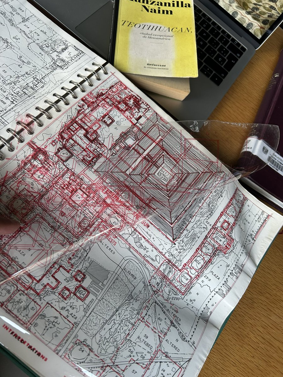 #CulturasAntiguas trabajando en el proyecto “Retrato de Teotihuacan, una reconstrucción en 3D” con los mapas de René Millón (The Teotihuacán Map)