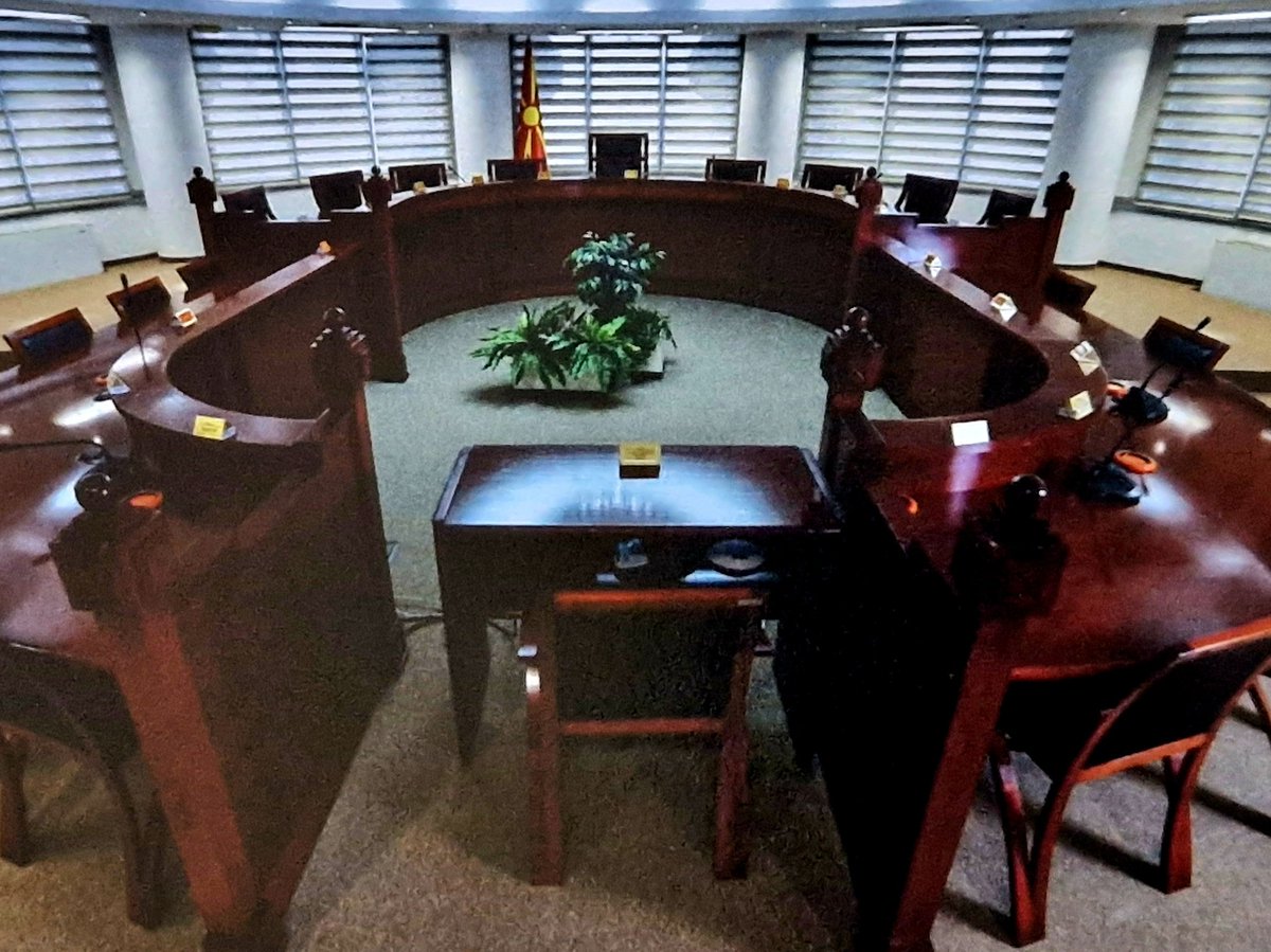 🇦🇹🤝🇲🇰 Amb. Pammer had a very good and interesting encounter with the President of the Constitutional Court of North Macedonia, Darko Kostadinovski – a great whitness of recent history. We will increase bilateral &amp; regional cooperation in the field of Constitional Judiciary. ⚖️