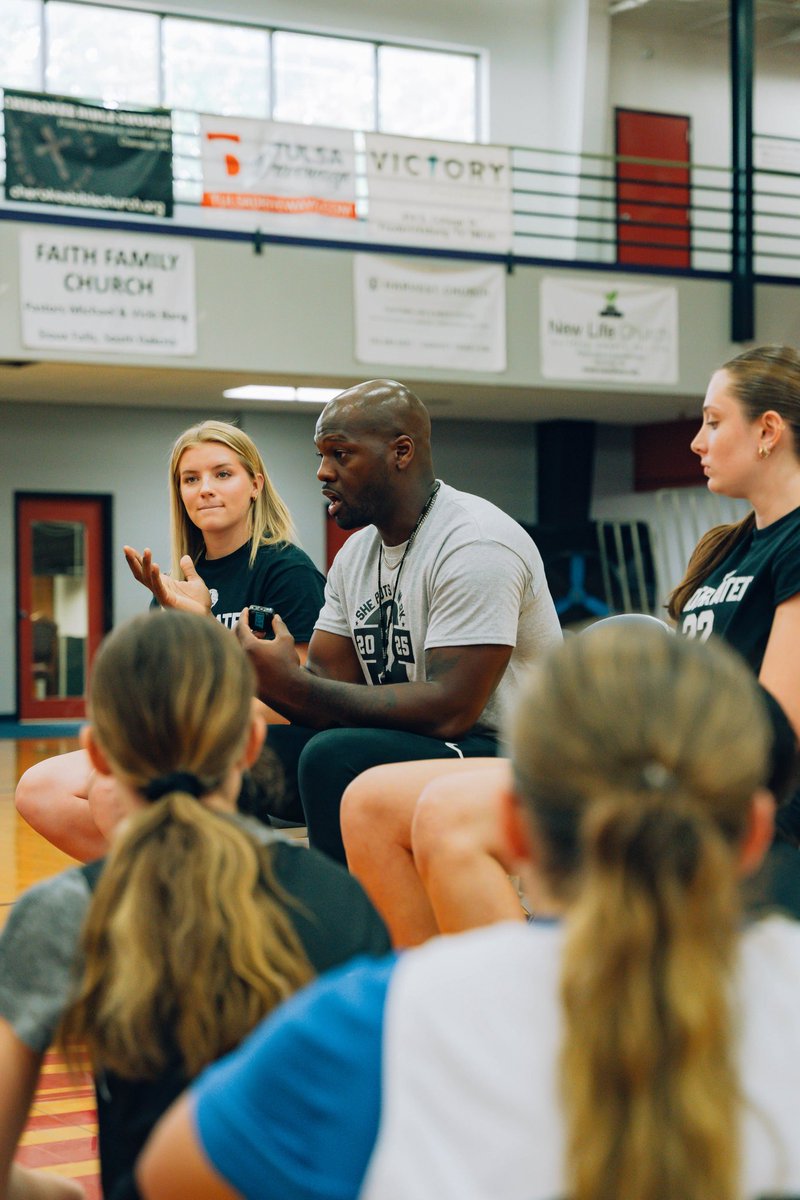Lex Desir (@lexdesir) on Twitter photo SPIW Skills Camp 2025 wrapped up on Tuesday and I am blessed to have had these young ladies join me in the gym. This session was special and I felt the love from everyone. Thank you for a great day putting in work, stay tuned for more content. <a href="/sheputsinwork/">She Puts in Work Basketball Brand</a> SPIW Skills Camp 2025 wrapped up on Tuesday and I am blessed to have had these young ladies join me in the gym. This session was special and I felt the love from everyone. Thank you for a great day putting in work, stay tuned for more content. <a href="/sheputsinwork/">She Puts in Work Basketball Brand</a>