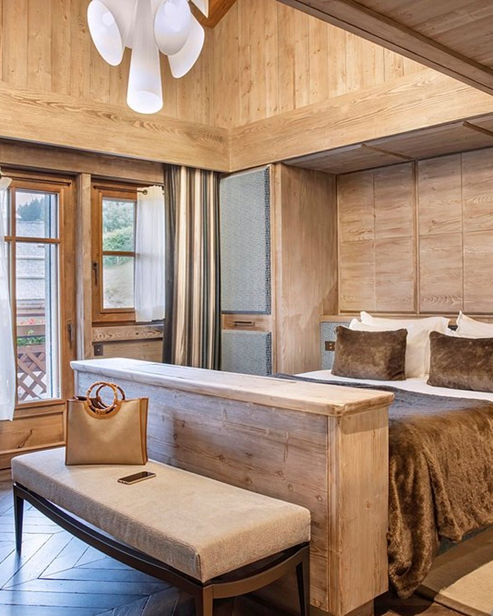 ¿Quieres pasar un verano de ensueño? Enamórate en los Alpes Franceses 🩵➡️ w.esquiades.com/ReservarArmanc…

Hoy te presentamos el Armancette Hôtel, Chalets &amp; Spa ✨ Un oasis de 5* en Saint-Gervais-les-Bains, Francia 📍

Está valorado con un 9.5 en nuestra web con más de 140 opiniones, y