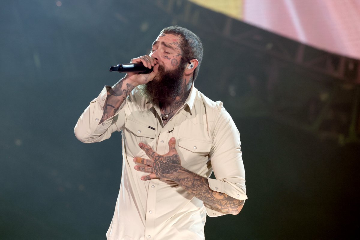 Let’s all send birthday wishes to our friend @postmalone today! Throwback to when our incredible ‘Sunflower’ performed last year at #GlobalCitizenFestival in Central Park. 🌻 Celebrate his day and take action now: bit.ly/3I6nRgp