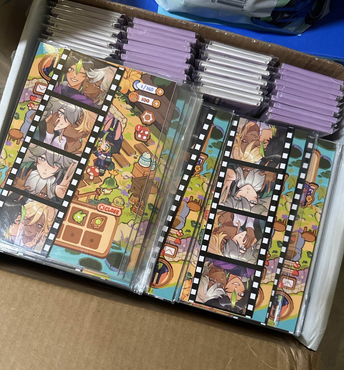Fluorescent Bloom || Shipping! tweet media