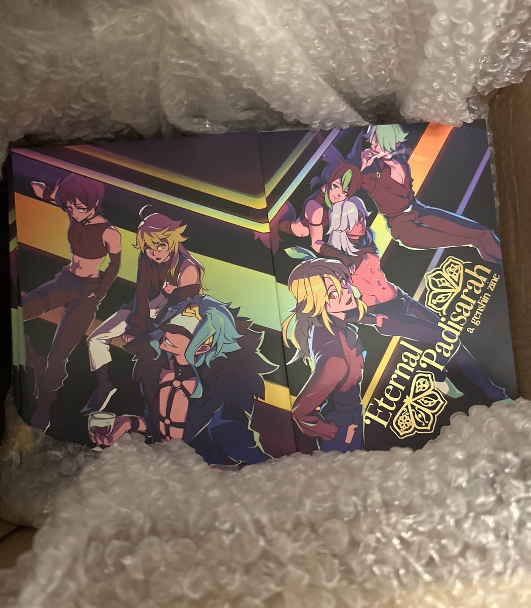 Fluorescent Bloom || Shipping! tweet media
